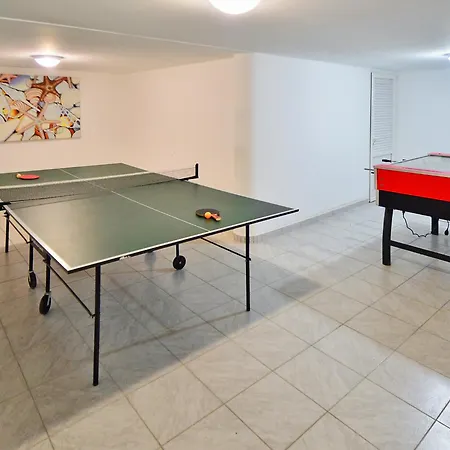 Apartment Leko-4 By Interhome