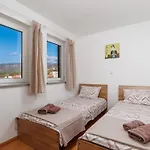 Apartmán Leko-4 By Interhome *
