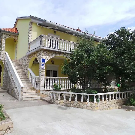 Leko-4 By Interhome Apartamento *