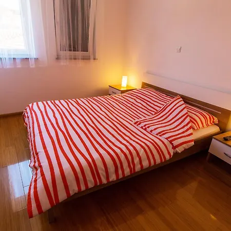 Leko-4 By Interhome Apartamento
