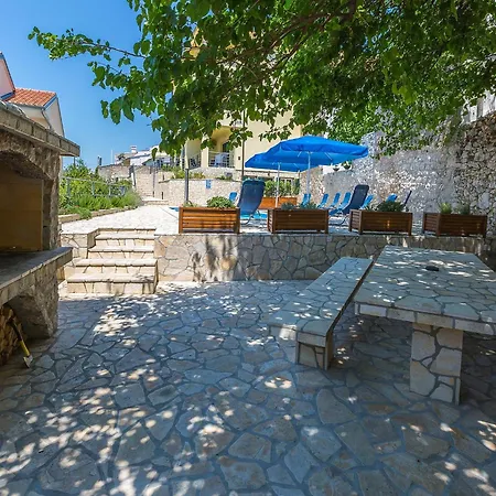 Leko-4 By Interhome *