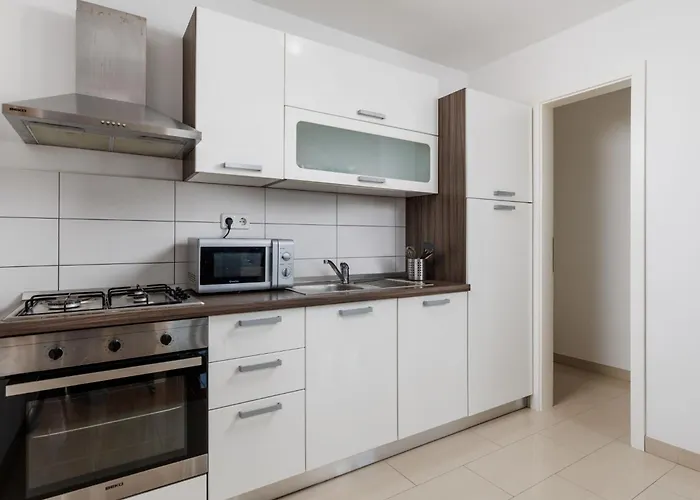 Apartmán Leko-4 By Interhome *